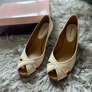 Tan heels